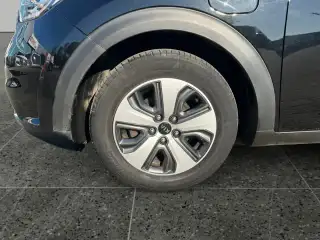 Vehicle image thumbnail, number 15