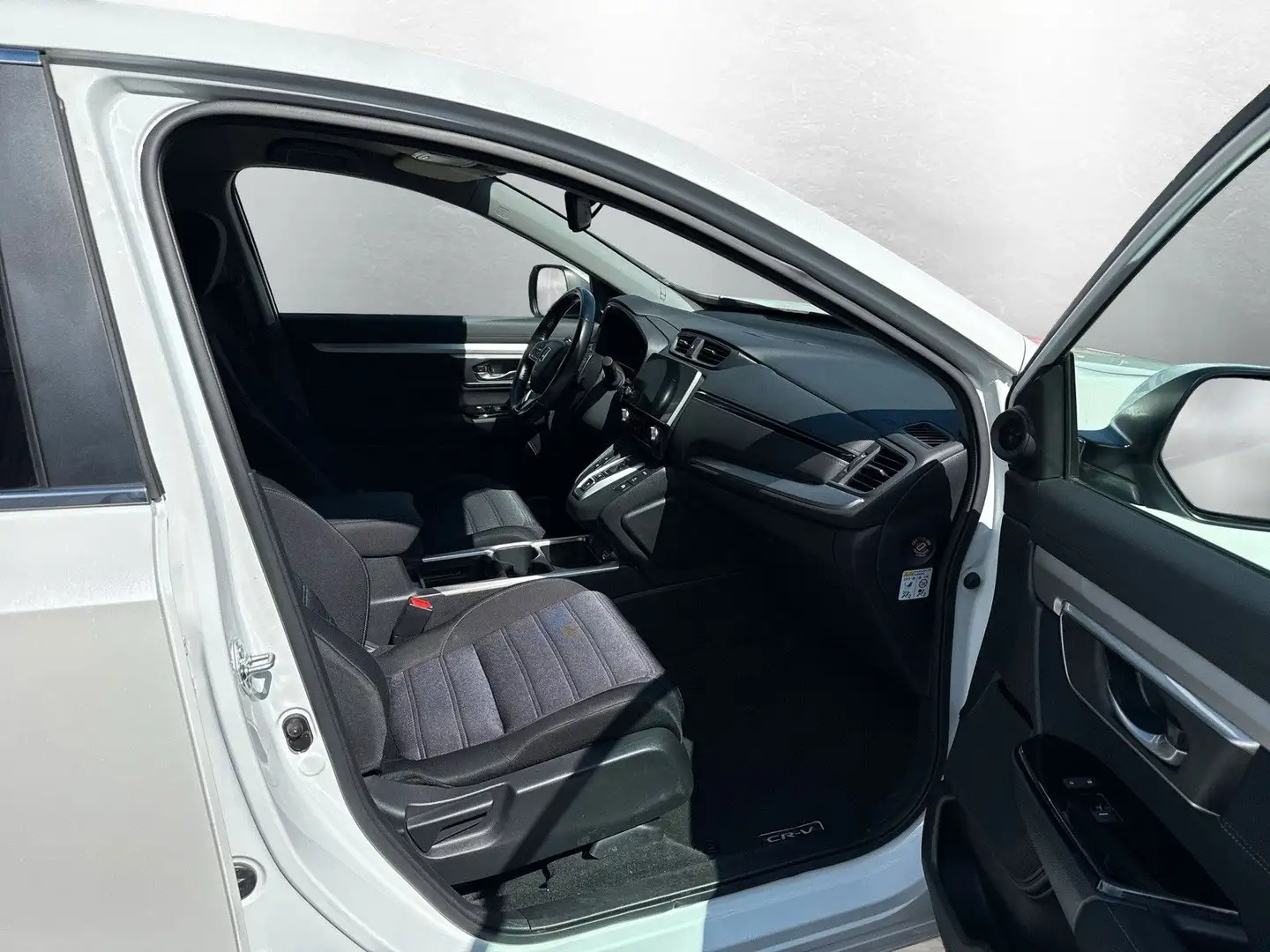 Vehicle image, number 9