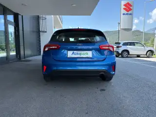 Vehicle image thumbnail, number 7