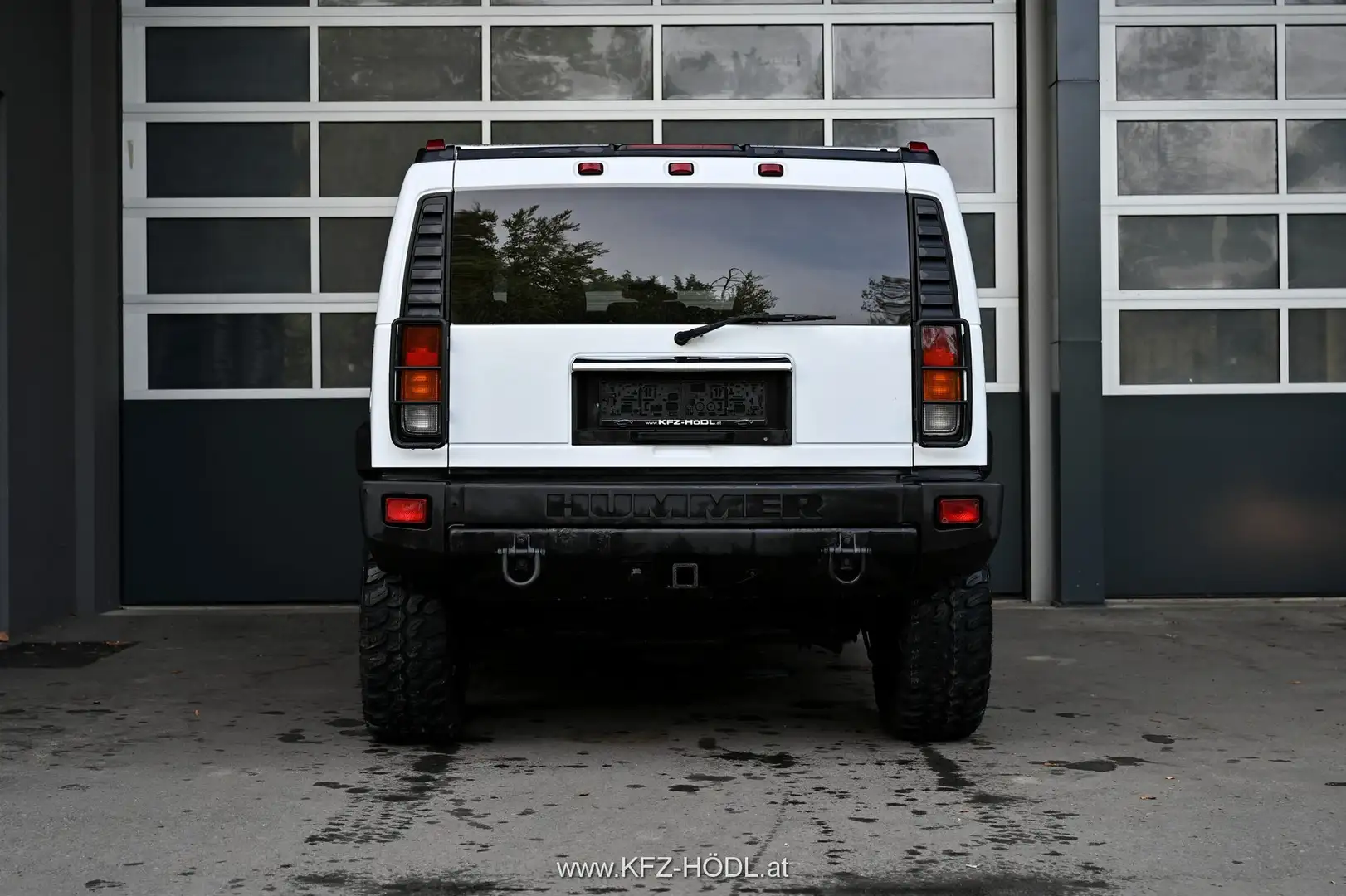 Vehicle image, number 4