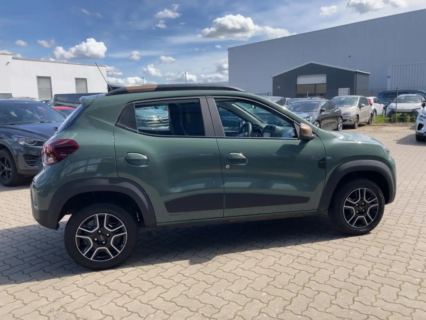 Vehicle image, number 5