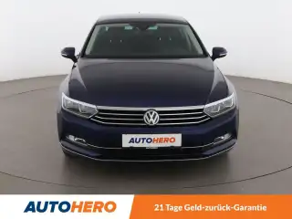 Vehicle image thumbnail, number 9