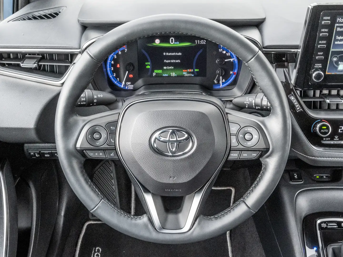 Vehicle image, number 8