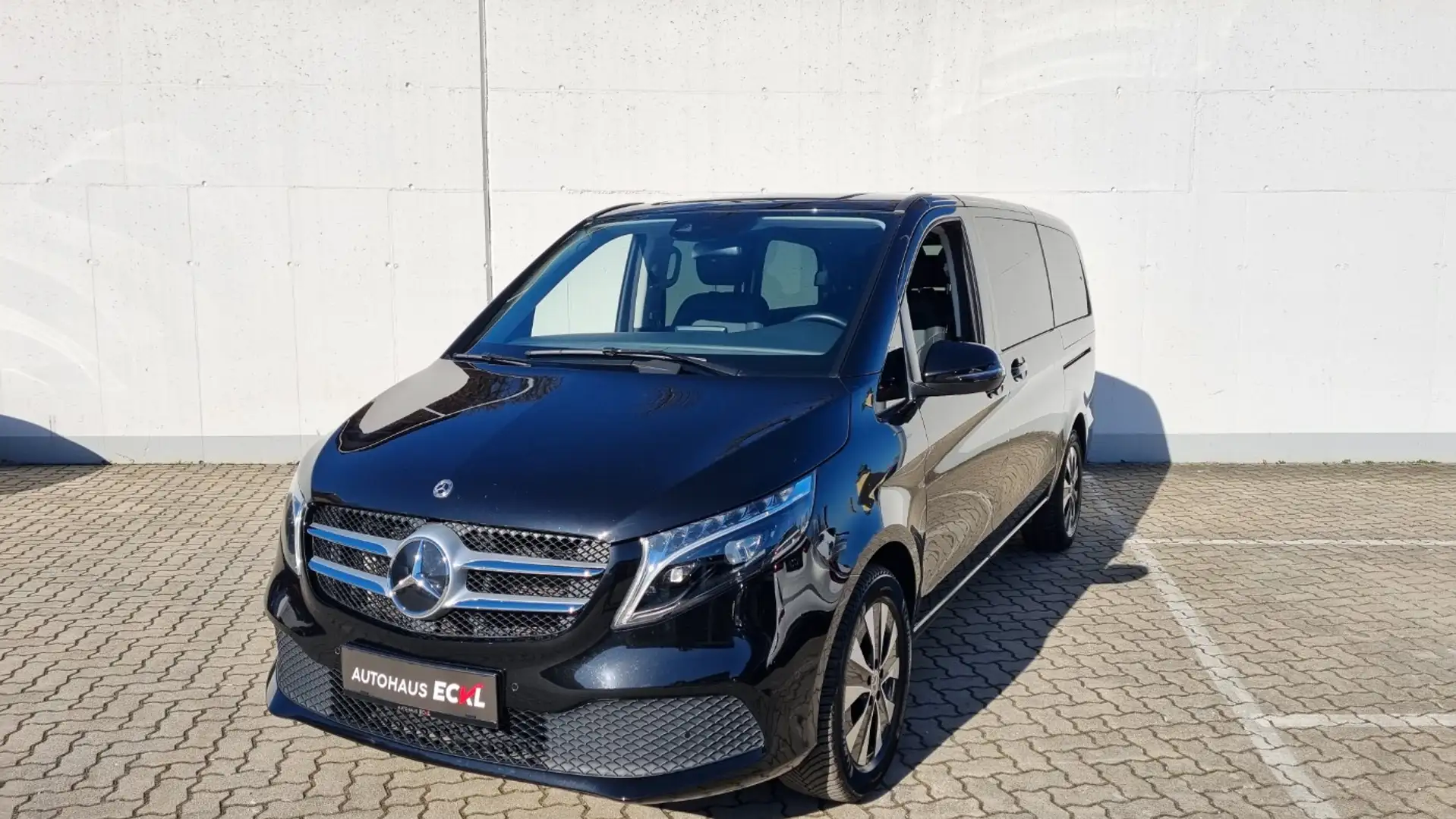 Vehicle image, number 2