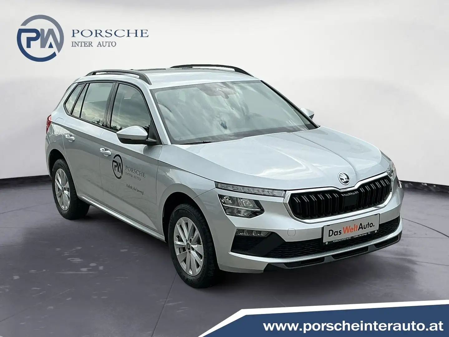 Vehicle image, number 4