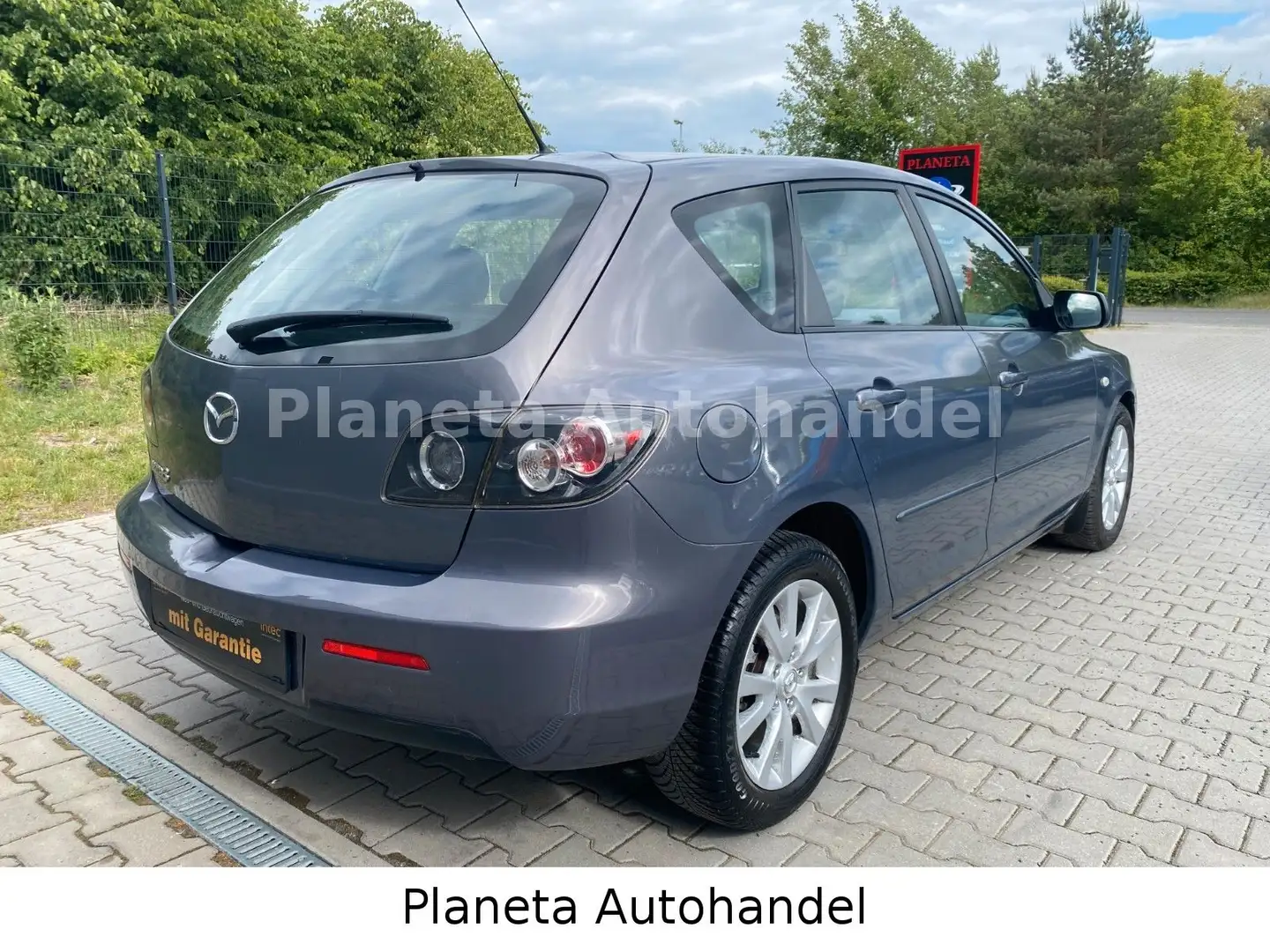 Vehicle image, number 5
