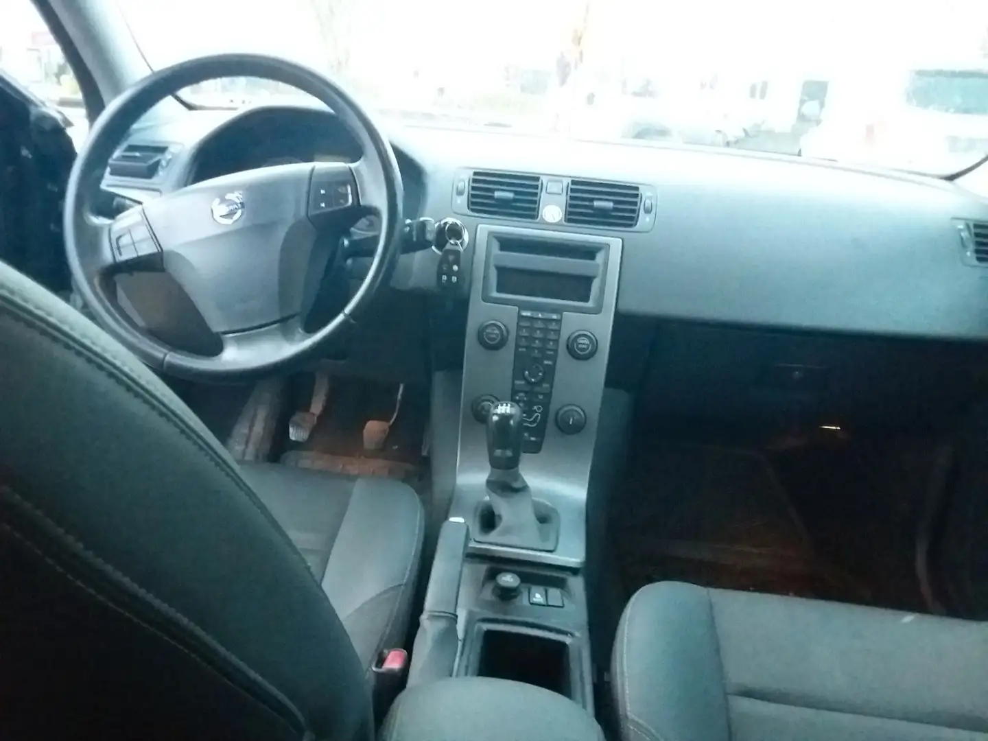 Vehicle image, number 9