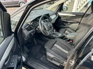 Vehicle image thumbnail, number 5