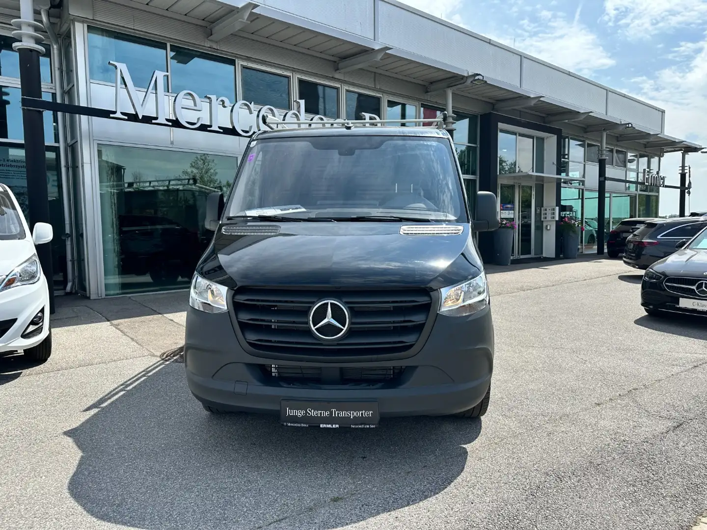 Vehicle image, number 2