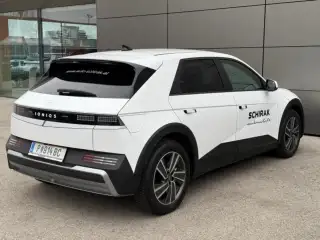 Vehicle image thumbnail, number 3