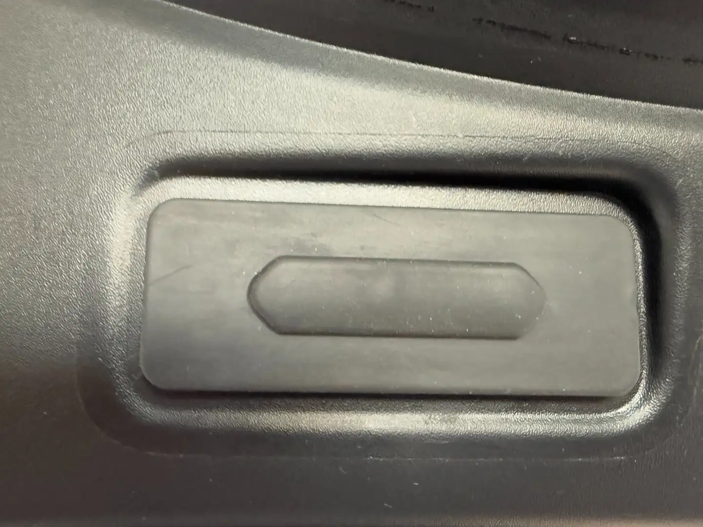 Vehicle image, number 5