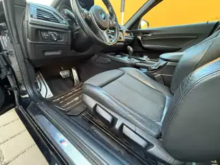 Vehicle image thumbnail, number 12