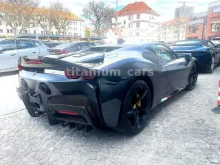 Vehicle image thumbnail, number 8