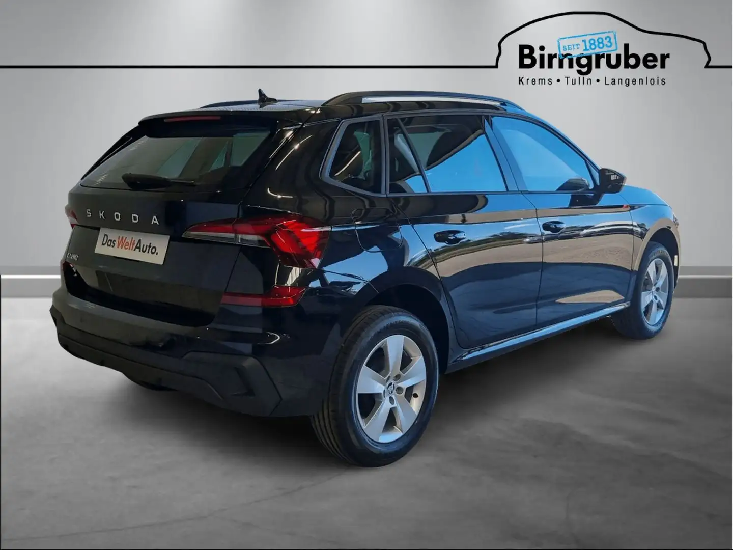 Vehicle image, number 4