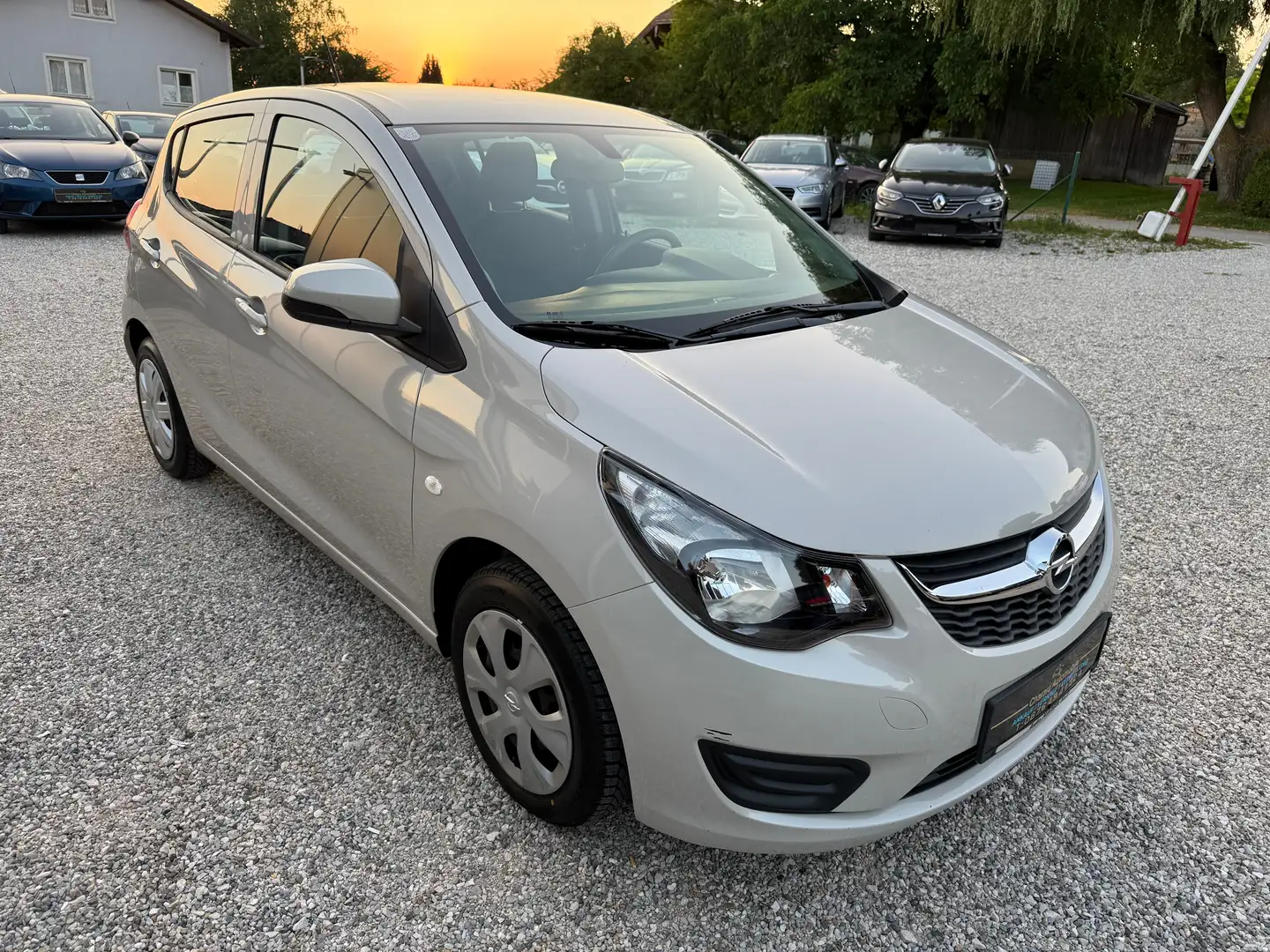 Vehicle image, number 3