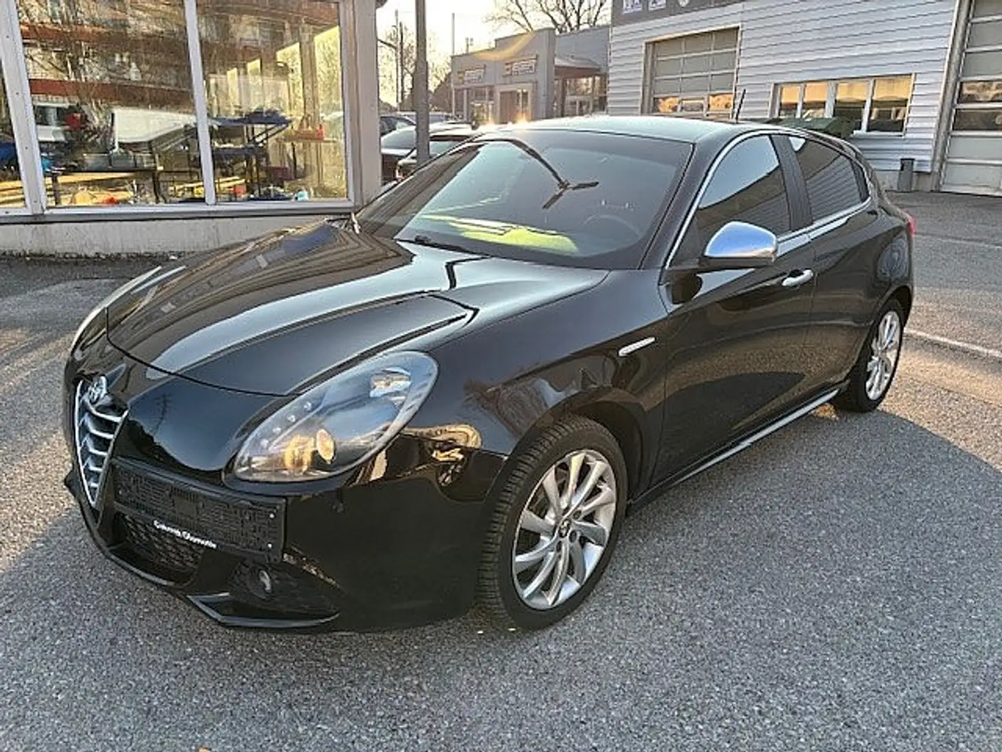 Vehicle image, number 3