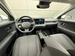 Vehicle image thumbnail, number 9