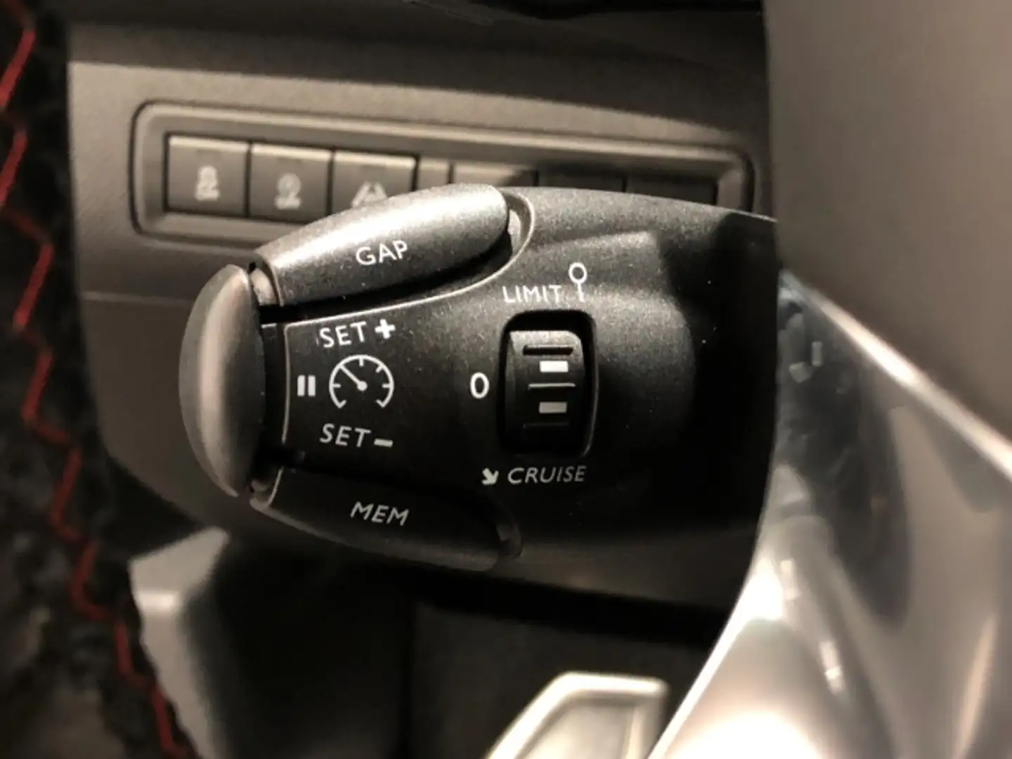 Vehicle image, number 15