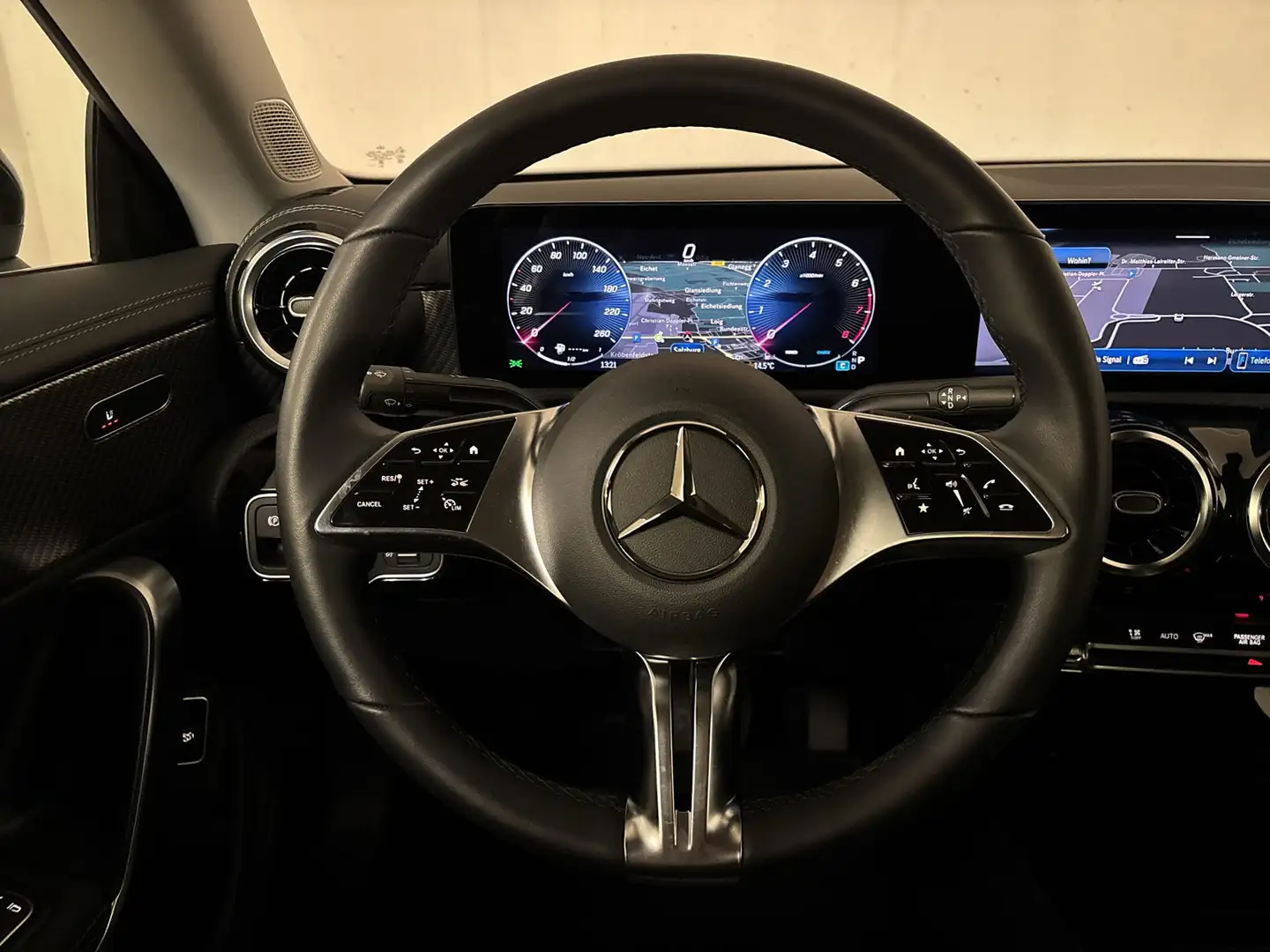 Vehicle image, number 9
