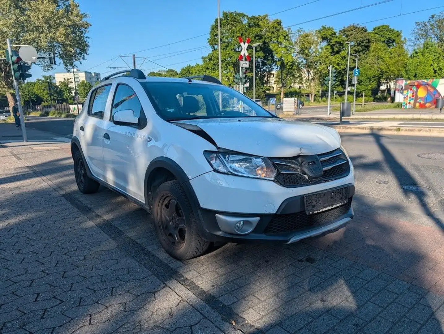 Vehicle image, number 3