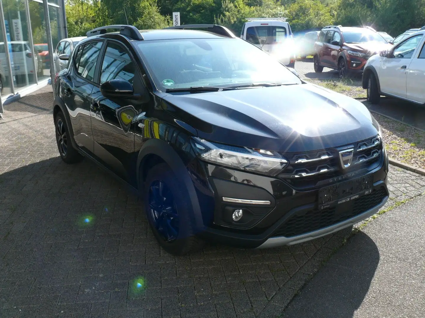 Vehicle image, number 4