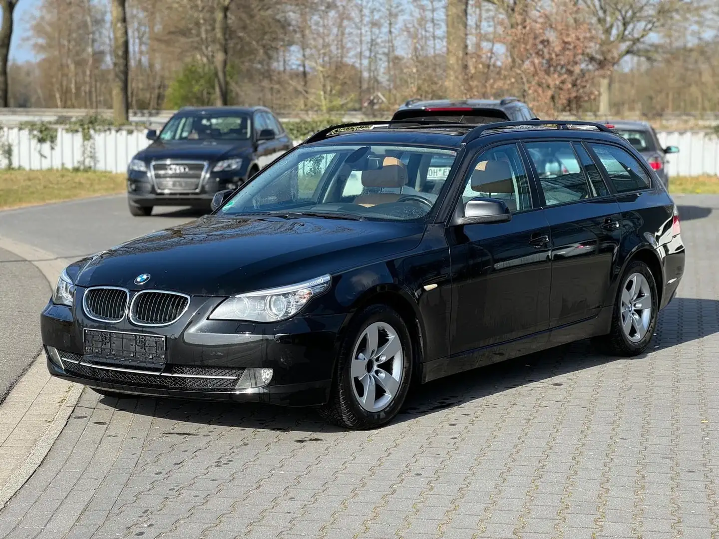 Vehicle image, number 2