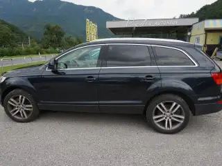 Vehicle image thumbnail, number 3