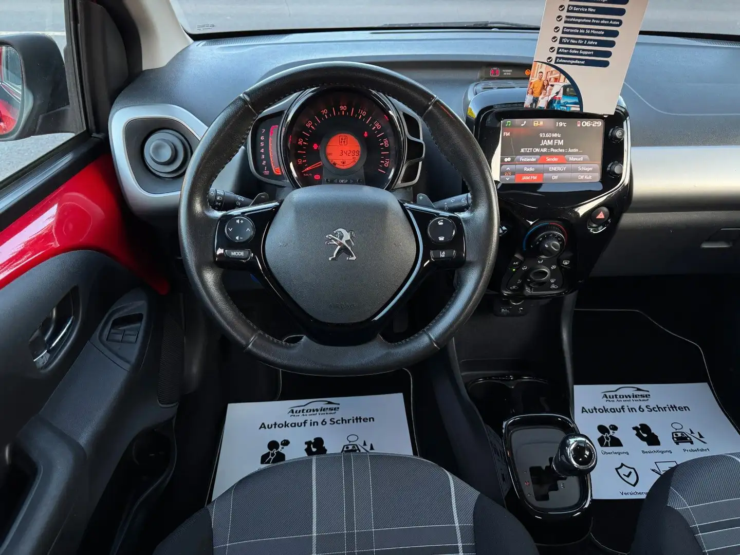 Vehicle image, number 15