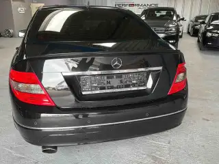 Vehicle image thumbnail, number 4