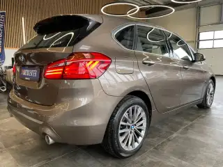Vehicle image thumbnail, number 6