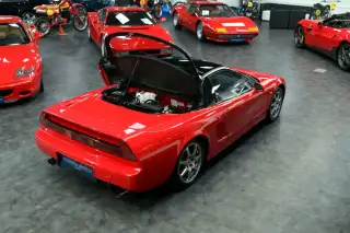 Vehicle image thumbnail, number 4