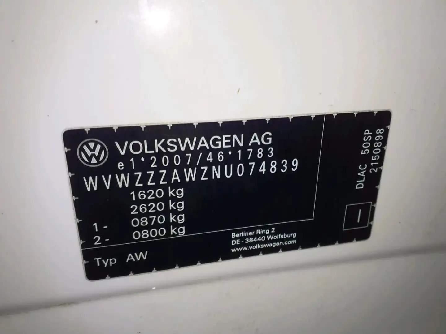 Vehicle image, number 8