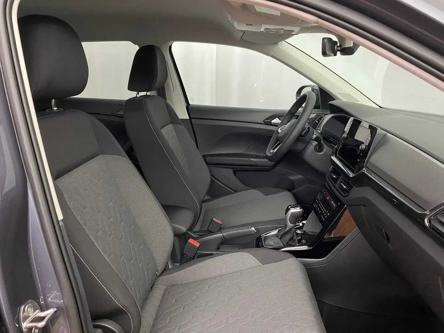 Vehicle image, number 7