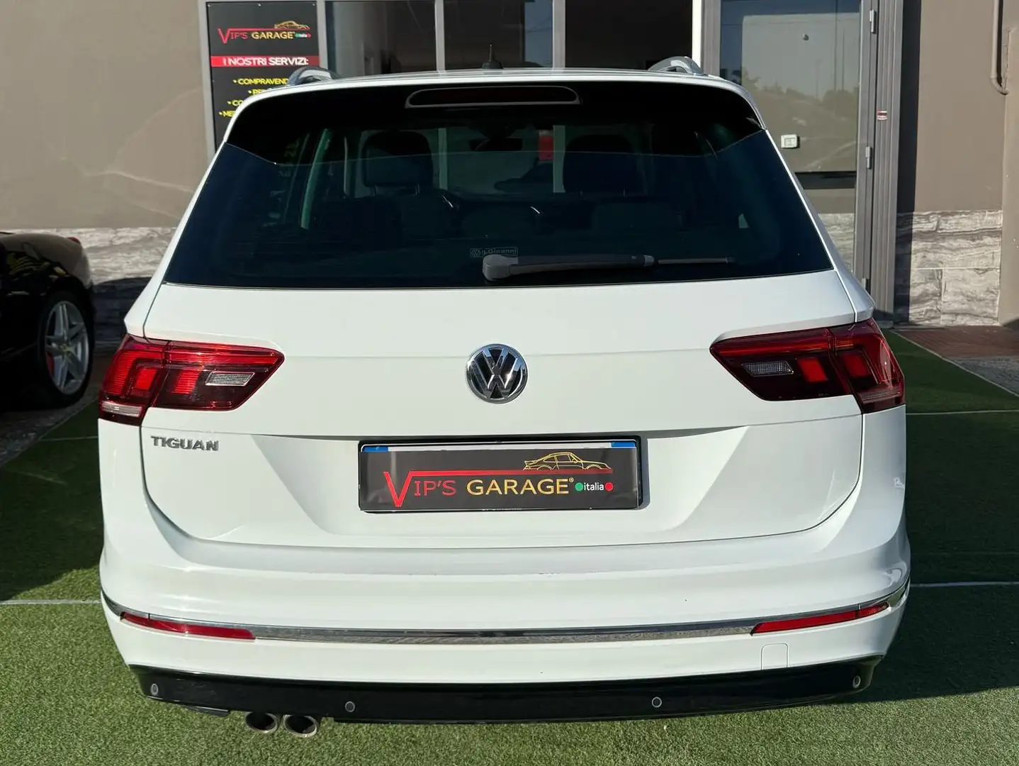 Vehicle image, number 7