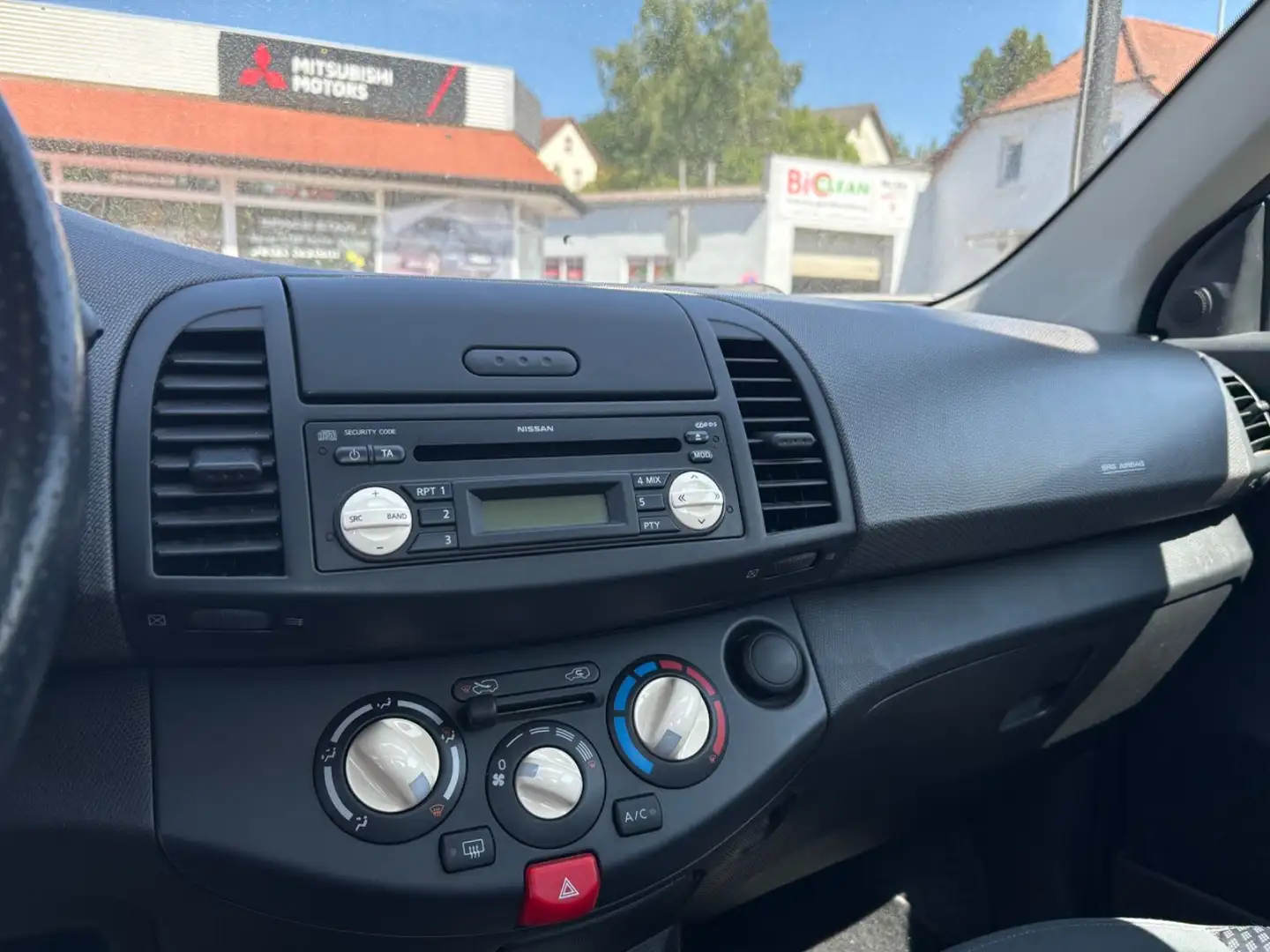 Vehicle image, number 5