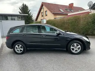 Vehicle image thumbnail, number 4