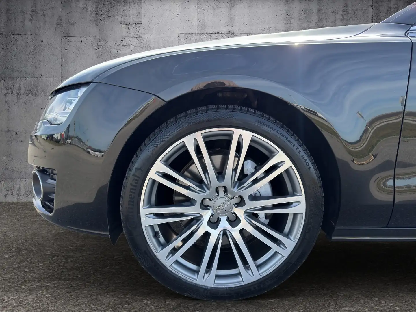 Vehicle image, number 19