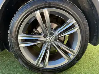 Vehicle image thumbnail, number 2