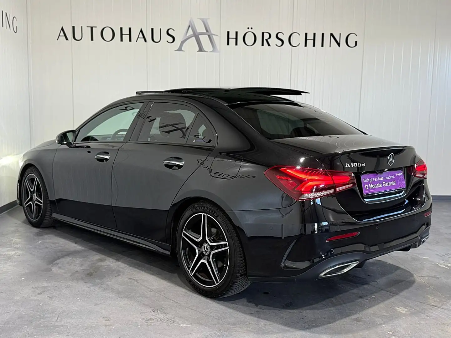 Vehicle image, number 4