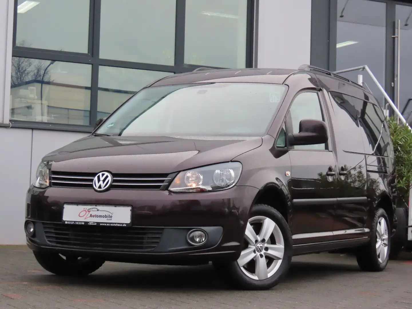 Vehicle image, number 3