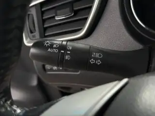 Vehicle image thumbnail, number 18