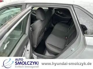 Vehicle image thumbnail, number 6
