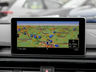 Vehicle image thumbnail, number 7