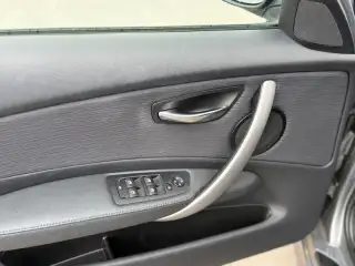 Vehicle image thumbnail, number 15