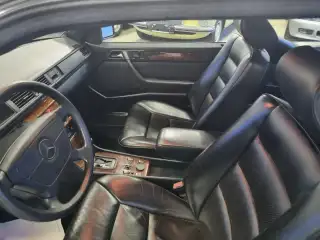 Vehicle image thumbnail, number 17