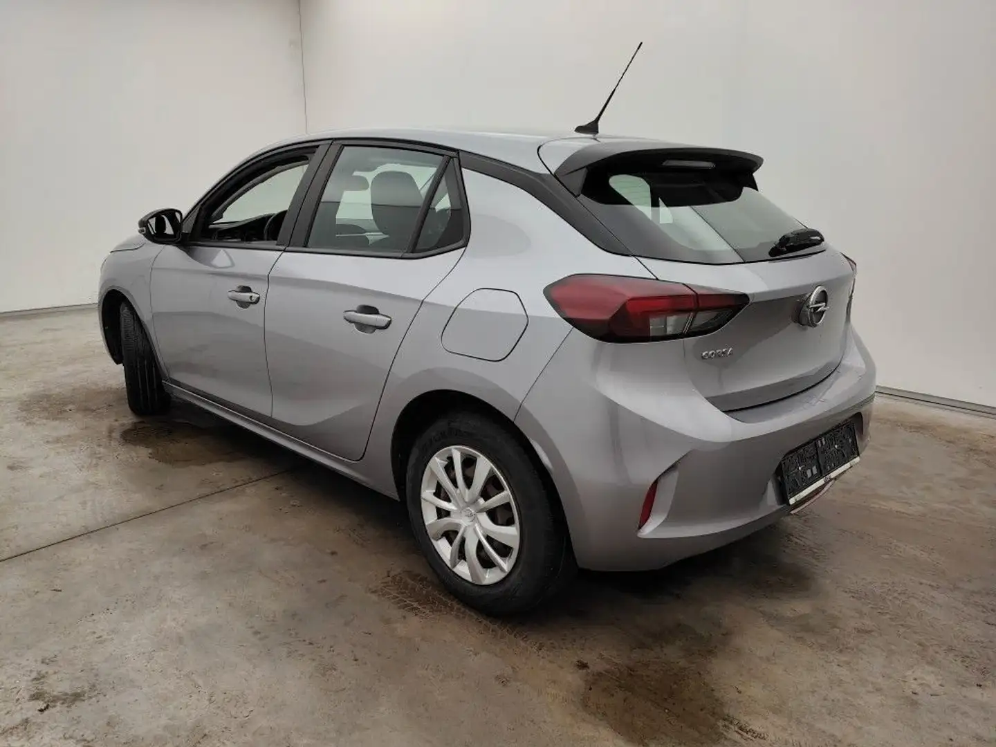 Vehicle image, number 3