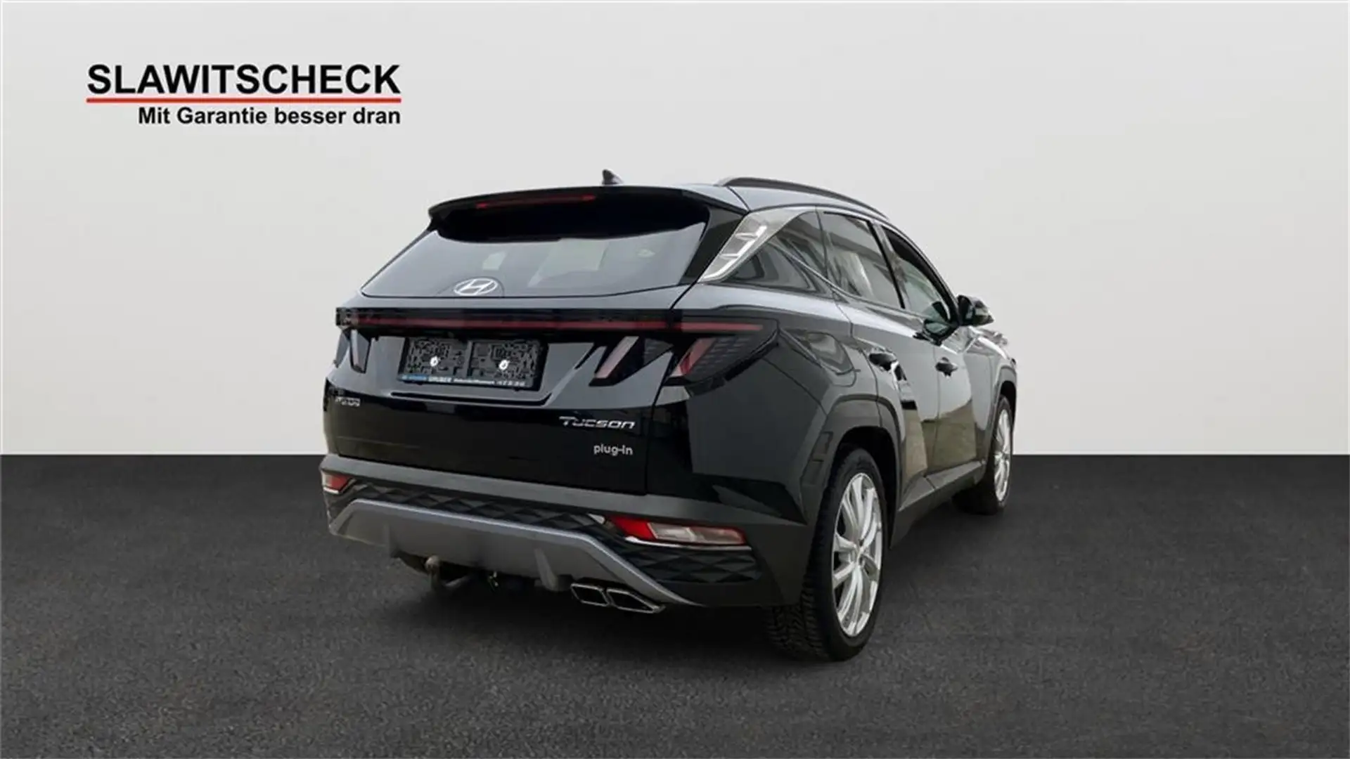 Vehicle image, number 4