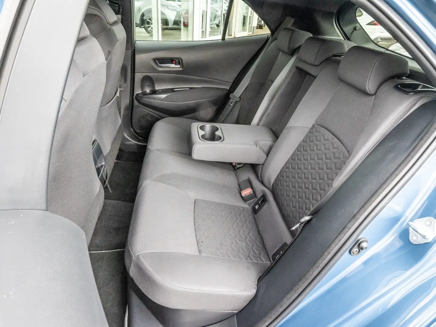 Vehicle image, number 15