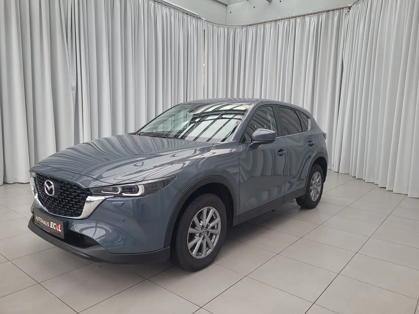 Vehicle image, number 2