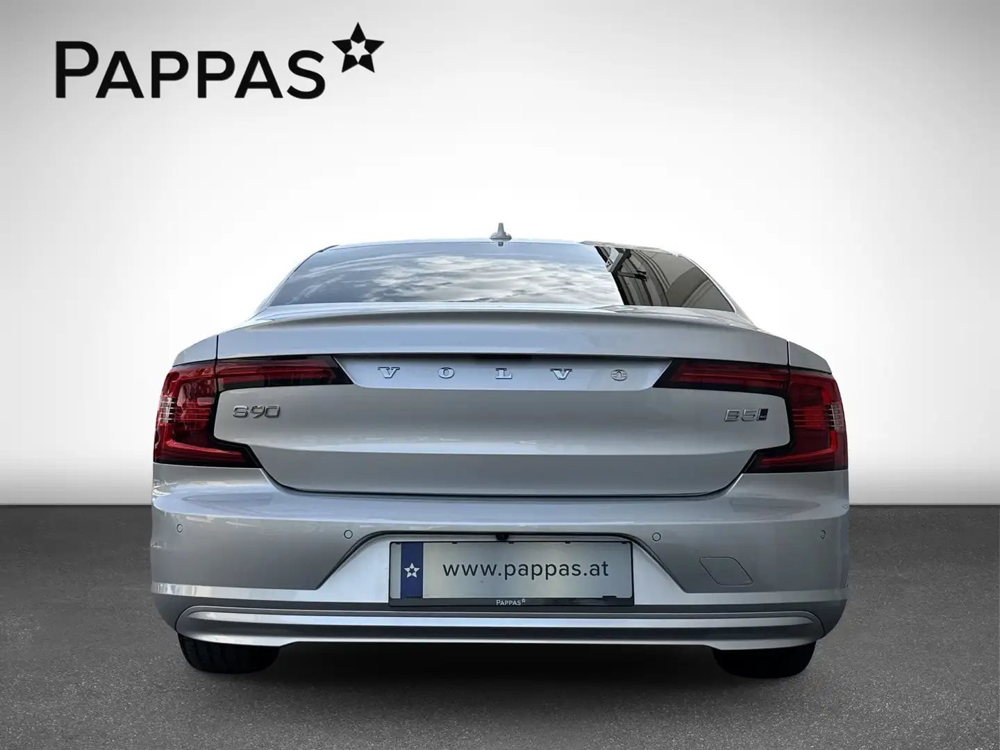 Vehicle image, number 4